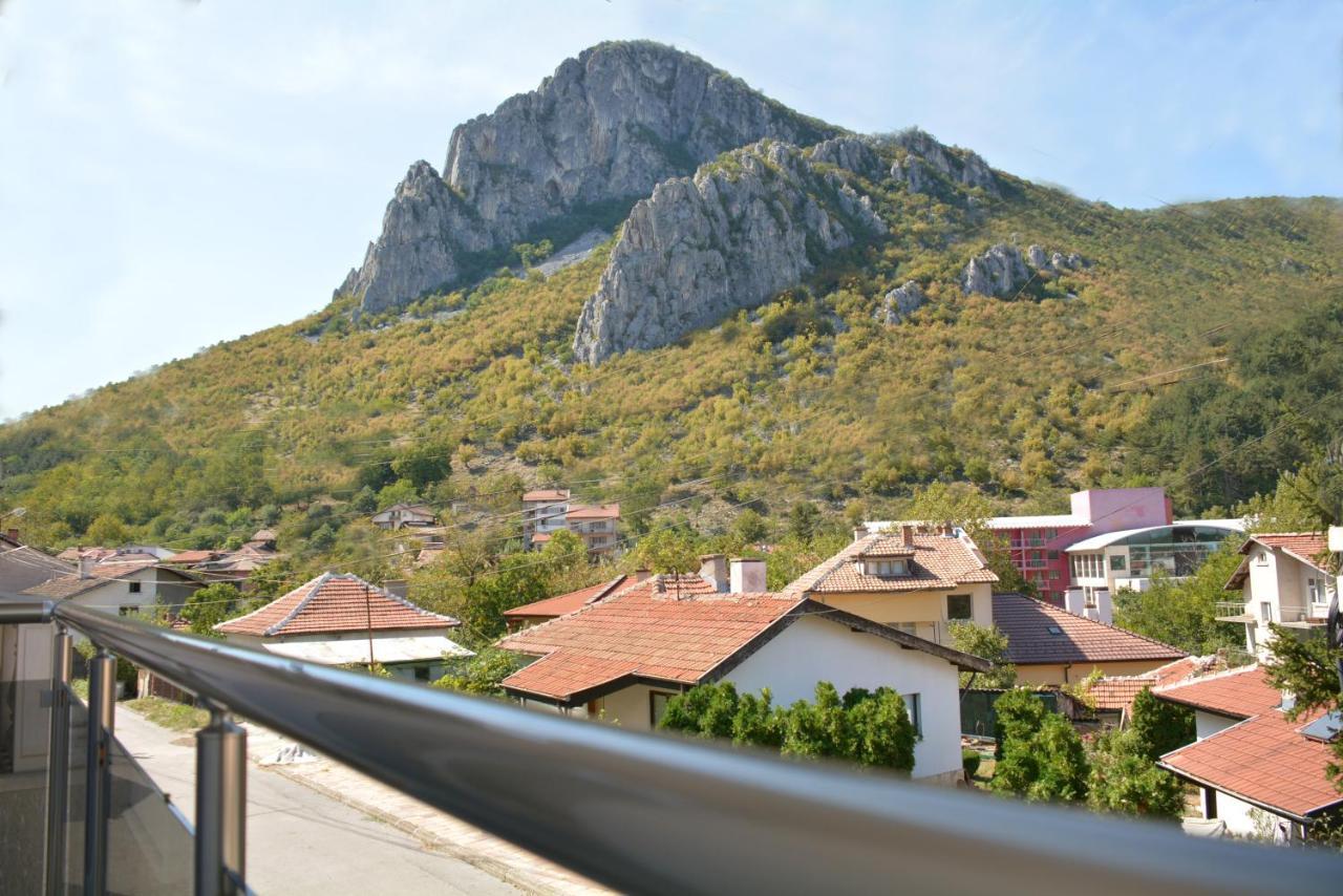 Раде 3-Враца Vratsa Bagian luar foto